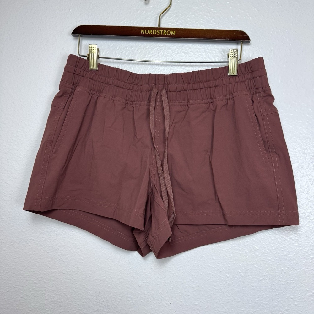 Mountain Hardwear Basswood Pull On Shorts Womens Medium Red Clay Pink Nylon
